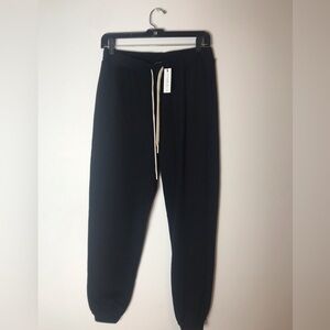 Vitamin A Pants Black Sz 8 / Med NWT